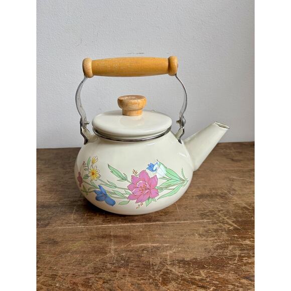 Vintage 80's Decorative Enamel Floral Teapot with Wooden Handle | Enamel Kettle - Picture 3 of 7